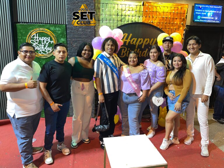 Celebra tu Cumpleaños a lo GRANDE en Set Club tu Discoteca en la Zona Rosa de Guayaquil Porque un año más se festeja con estilo, música, luces y la mejor farra de Guayaquil Descubre Set Club, la mejor Discoteca de Guayaquil. Disfruta de las Mejores Farras y un Ambiente Nocturno Inigualable en la Zona Rosa. ¡No te lo pierdas! Discotecas en Guayaquil Discoteca Set Club Guayaquil. La Mejor Discoteca de Guayaquil, Zona Rosa Turística Vive la experiencia única de Set Club en Guayaquil, Las mejores farras y un ambiente nocturno espectacular te esperan en la Zona Rosa. Únete a la fiesta. Este sábado y todos los viernes y sábados, la rumba sube de nivel en SET CLUB Prepárate para una noche llena de Flow, Reggaeton, Electrónica, Merengue, salsa, sabor y mucha fiesta No te pierdas Set Club en Guayaquil! La mejor discoteca del centro, con farras inolvidables y un ambiente nocturno que te hará bailar toda la noche. Y si estás de cumpleaños... ¡la celebración es toda tuya! Descubre la experiencia nocturna definitiva en tu Discoteca Set Club, en el corazón de la vida nocturna en Guayaquil. Las Mejores Farras