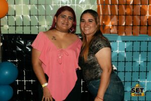 Celebra tu Cumpleaños a lo GRANDE en Set Club tu Discoteca en la Zona Rosa de Guayaquil Porque un año más se festeja con estilo, música, luces y la mejor farra de Guayaquil Descubre Set Club, la mejor Discoteca de Guayaquil. Disfruta de las Mejores Farras y un Ambiente Nocturno Inigualable en la Zona Rosa. ¡No te lo pierdas! Discotecas en Guayaquil Discoteca Set Club Guayaquil. La Mejor Discoteca de Guayaquil, Zona Rosa Turística Vive la experiencia única de Set Club en Guayaquil, Las mejores farras y un ambiente nocturno espectacular te esperan en la Zona Rosa. Únete a la fiesta. Este sábado y todos los viernes y sábados, la rumba sube de nivel en SET CLUB Prepárate para una noche llena de Flow, Reggaeton, Electrónica, Merengue, salsa, sabor y mucha fiesta No te pierdas Set Club en Guayaquil! La mejor discoteca del centro, con farras inolvidables y un ambiente nocturno que te hará bailar toda la noche. Y si estás de cumpleaños... ¡la celebración es toda tuya! Descubre la experiencia nocturna definitiva en tu Discoteca Set Club, en el corazón de la vida nocturna en Guayaquil. Las Mejores Farras